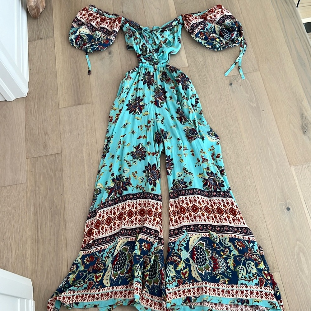Free People. Size XS. Pant jumper.